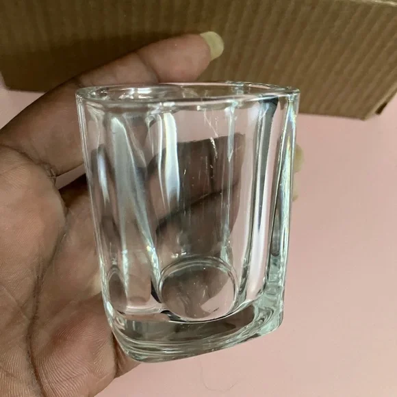 (6) Glass Shot Glasses - Picture 3 of 7